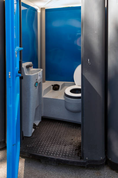 Best Luxury portable toilet rental  in Balmville, NY